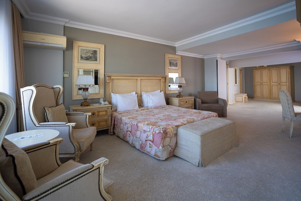 Akol Hotel 20/50