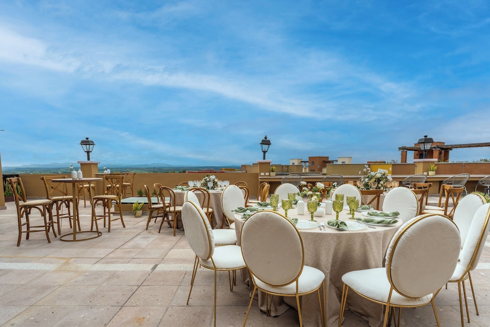 Krystal Grand Residences & Villas San Miguel de Allende 42/58