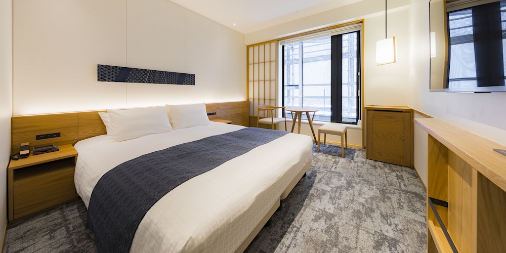 COMFORT, DOUBLE BED, LAUNDRY
