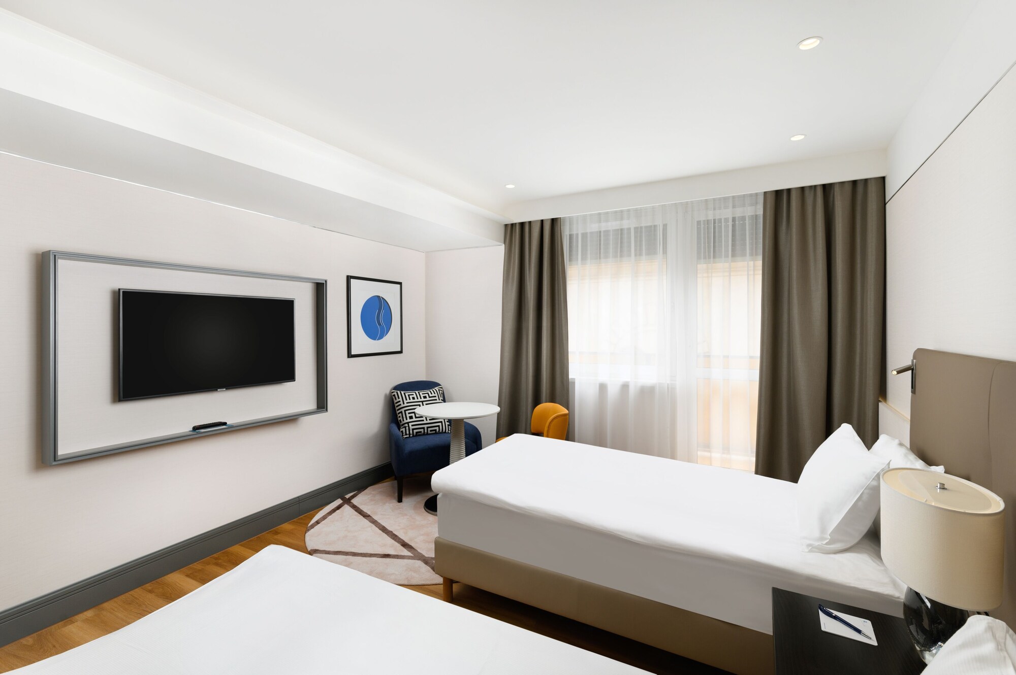 1 BEDROOM, SUPERIOR, TWIN BEDS