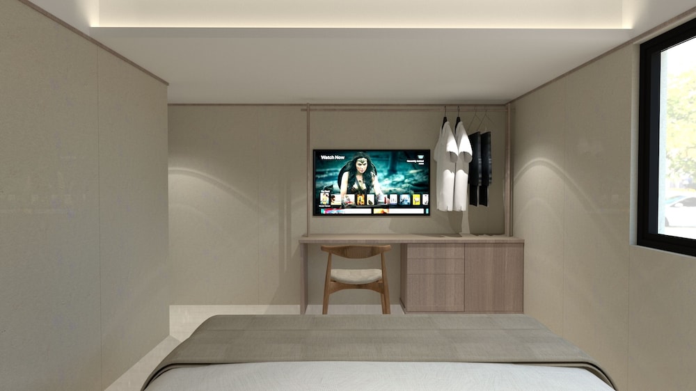 Jing Jing Holiday Hotel 6/46