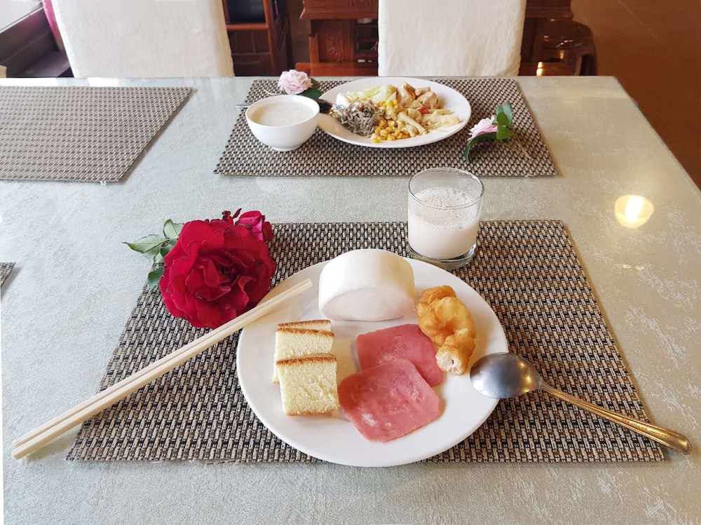 Chang Hong Villa Hotel 58/69