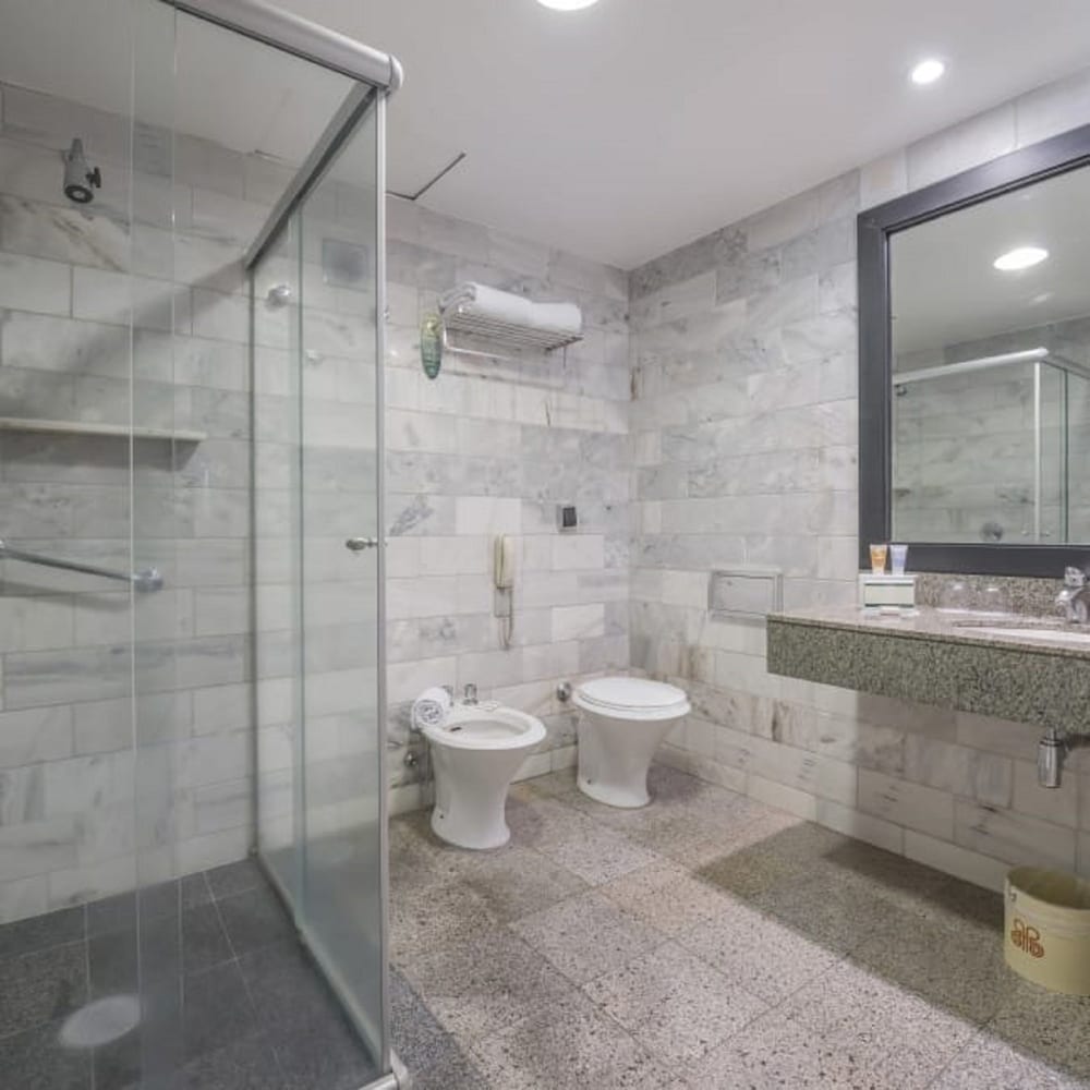 Bourbon Curitiba Hotel & Suites 50/50