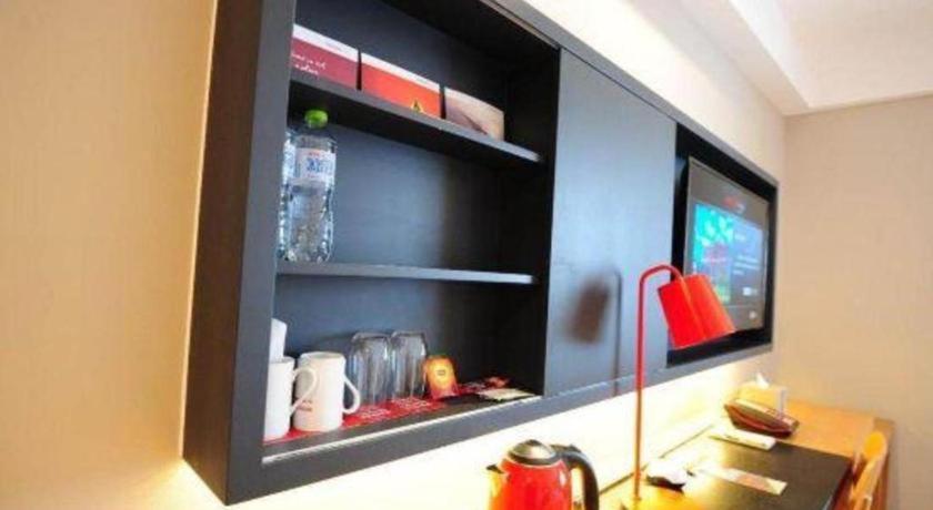 Intercity Hotel Qingdao 10/38