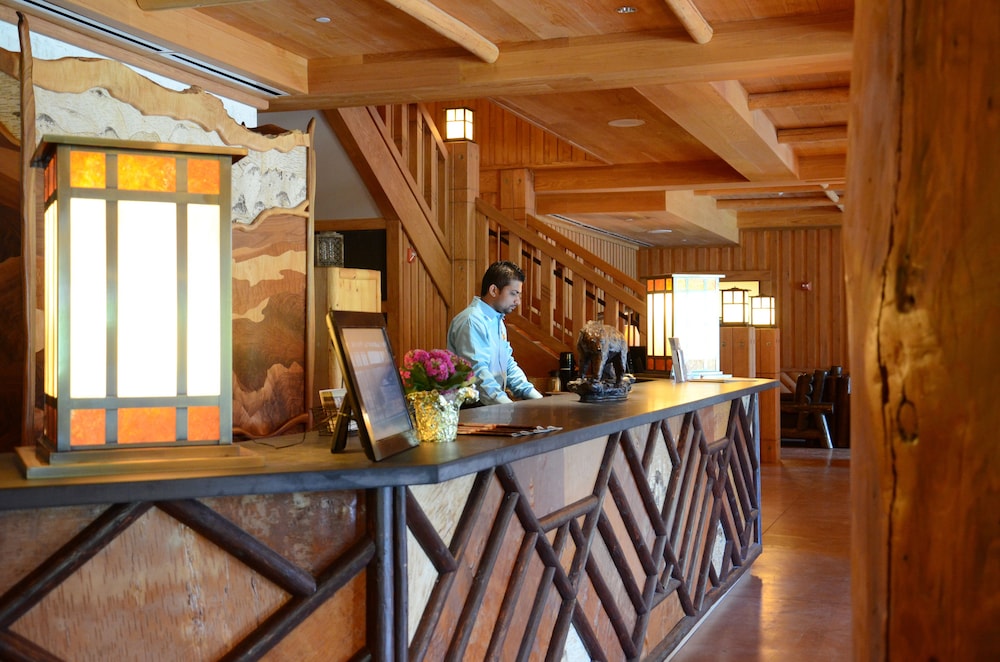 Overlook Lodge at Bear Mountain 4/38