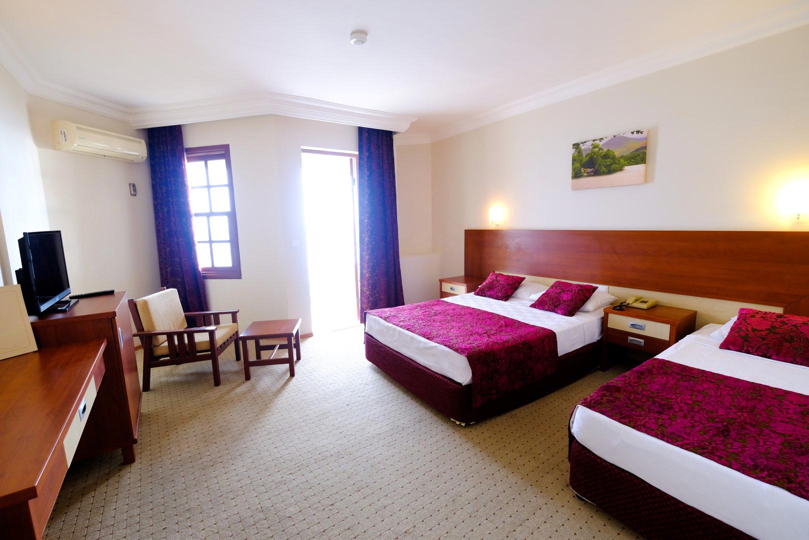 ROOM, DOUBLE BED, SIDE SEA VIEW