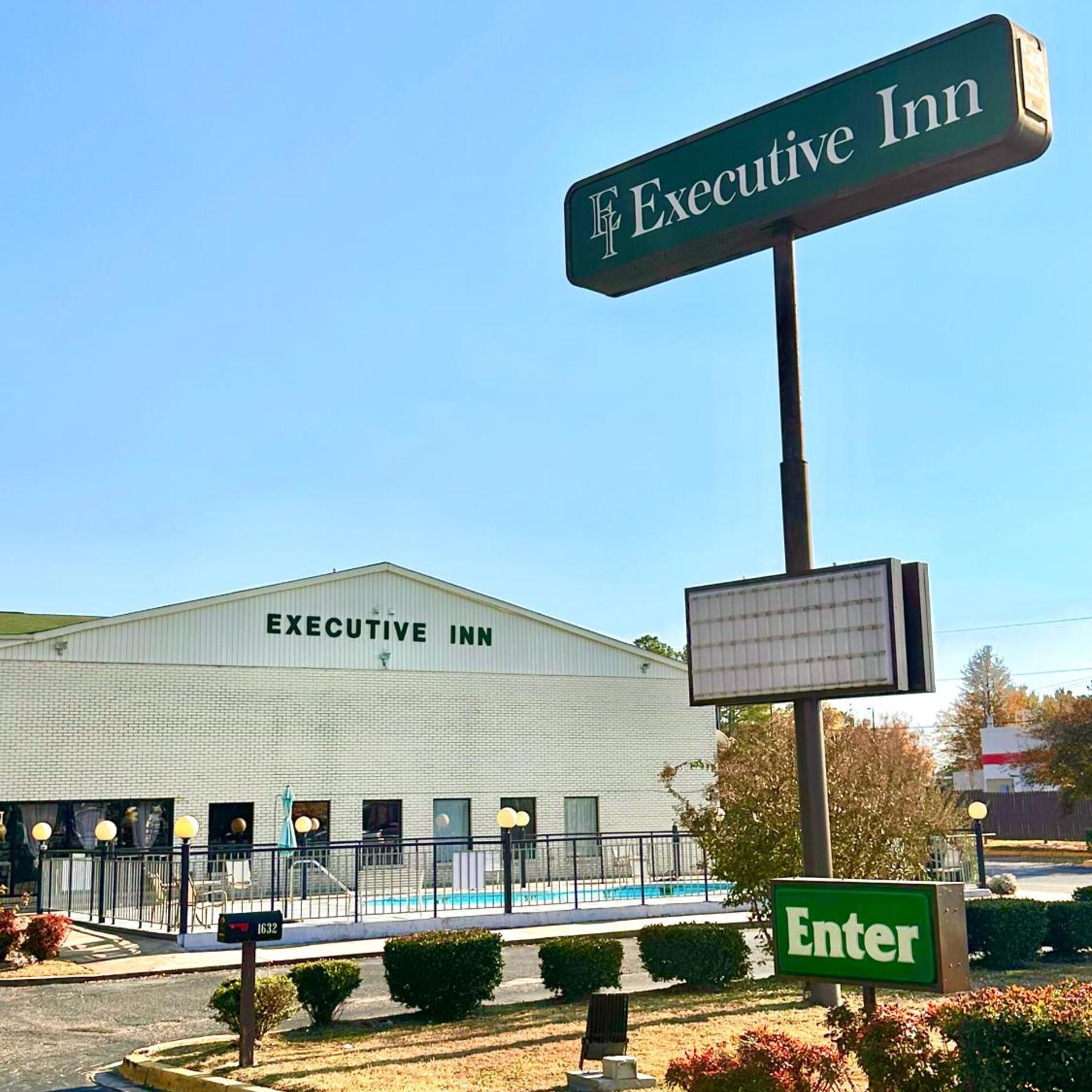 Executive Inn Chester 1/38