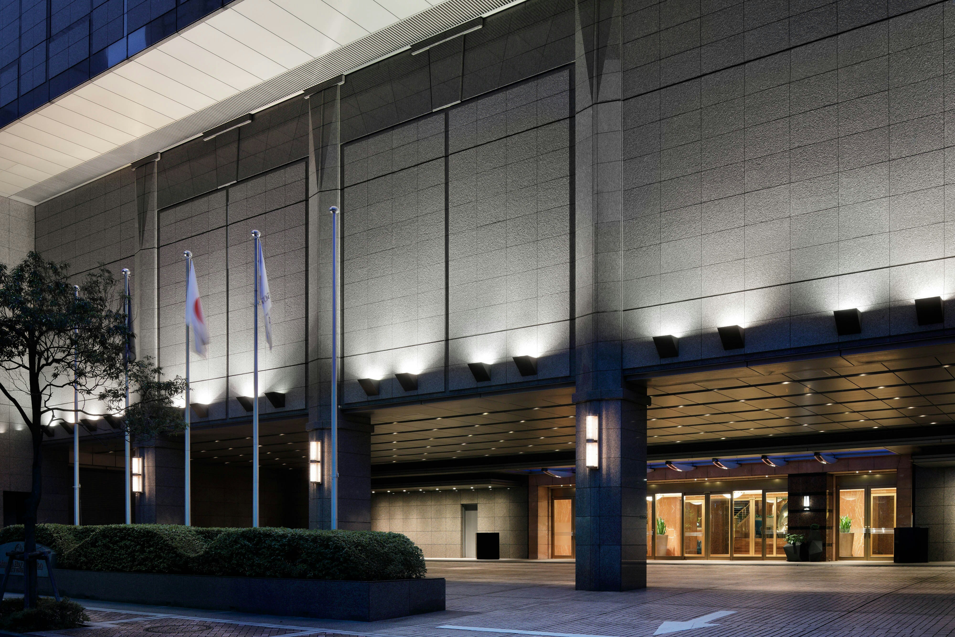 Yokohama Bay Sheraton Hotel And Towers 6/81