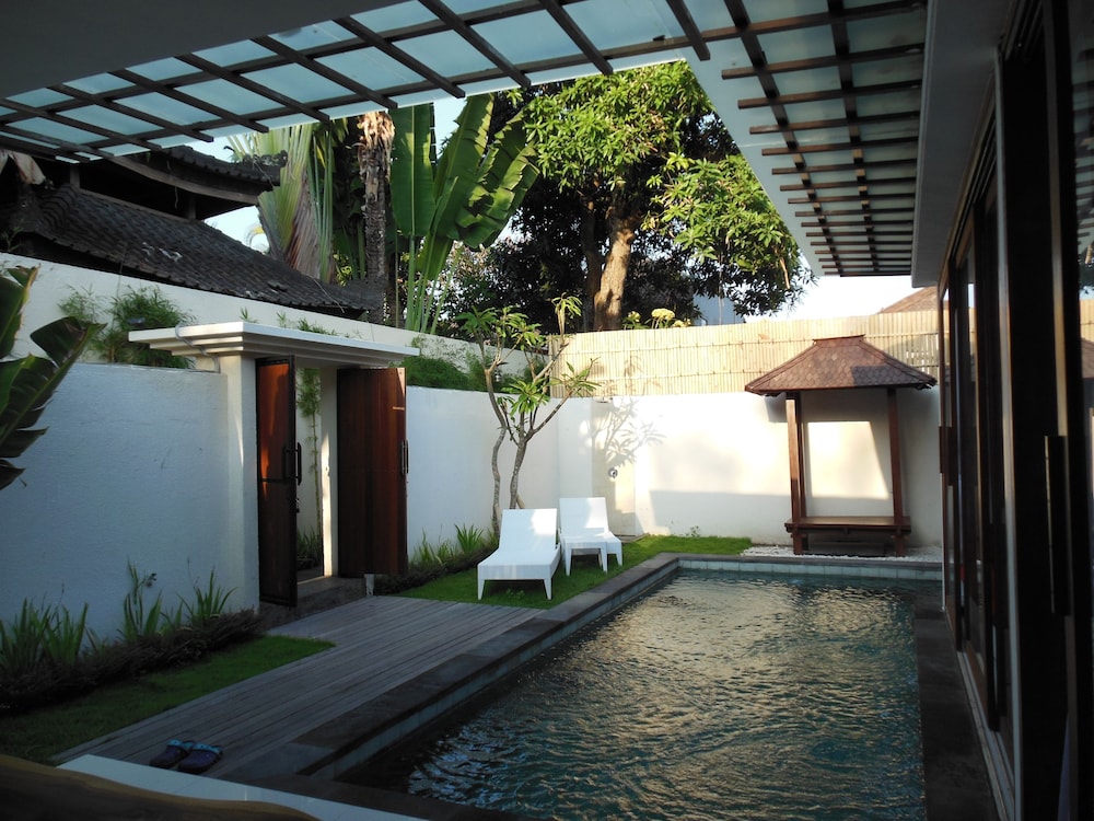 Hk Villa Bali 31/34