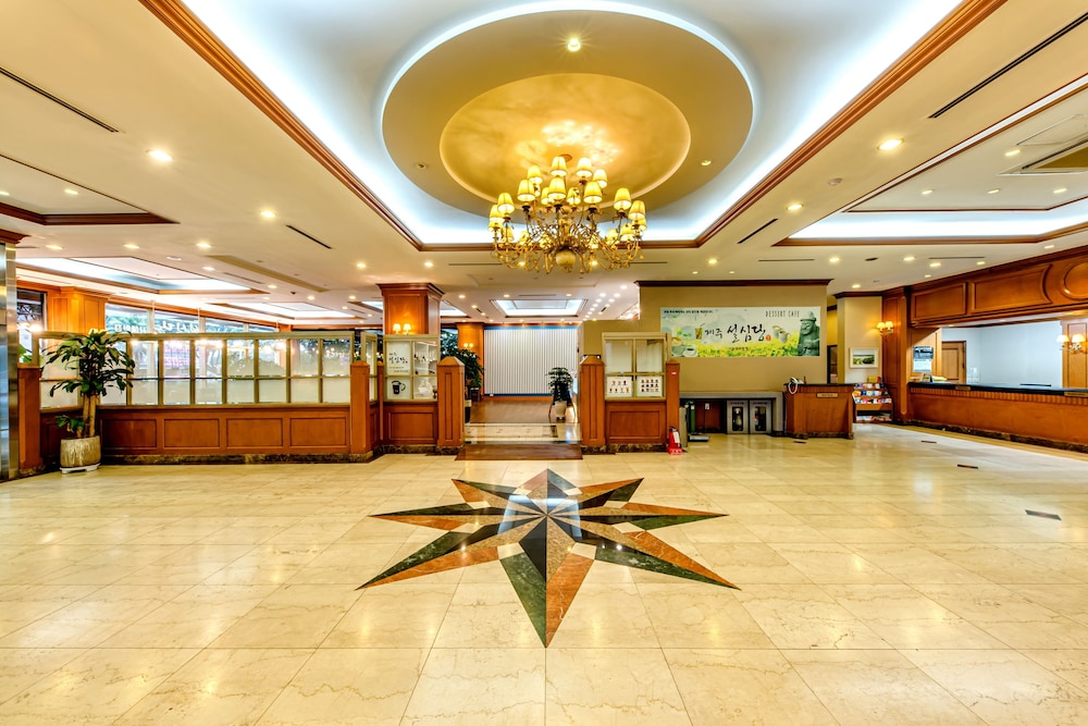 Samhaein Tourist Hotel 9/46