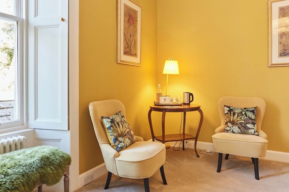Merlindale Bed & Breakfast 32/50