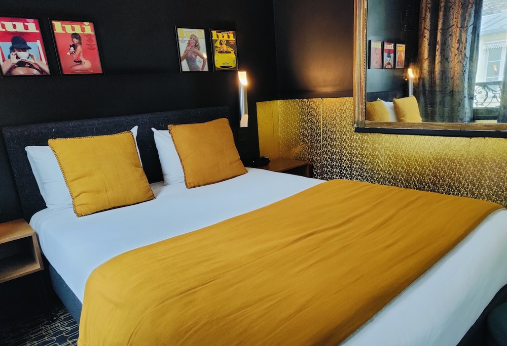 Hotel Noir 22/59