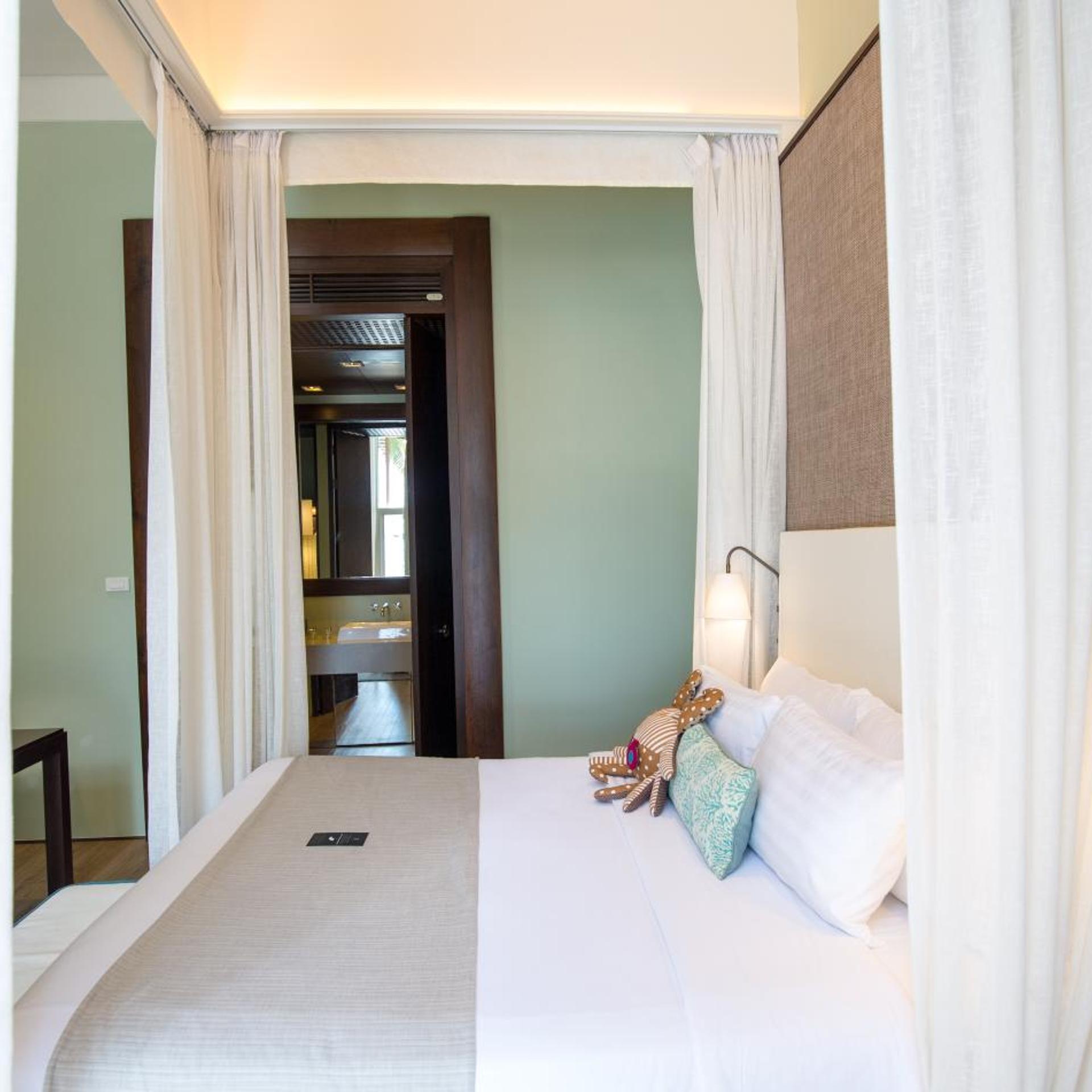 Villa, Beach Front