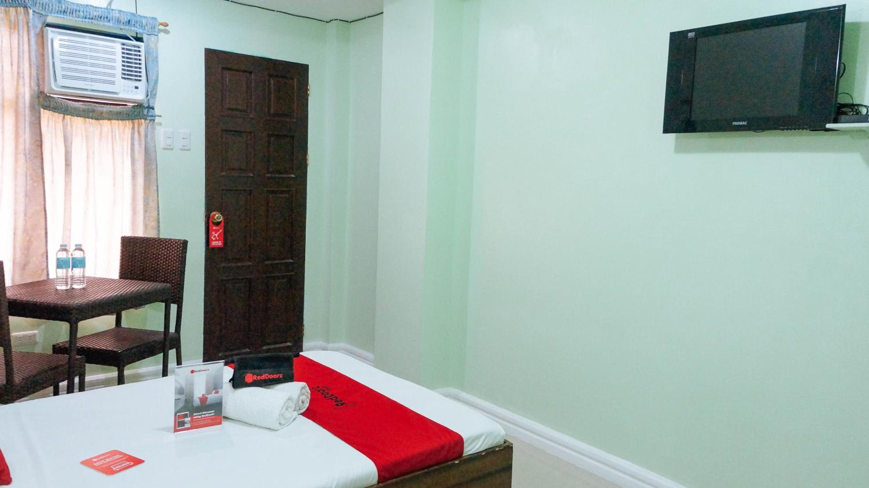 RedDoorz at Bankal Lapulapu 27/46