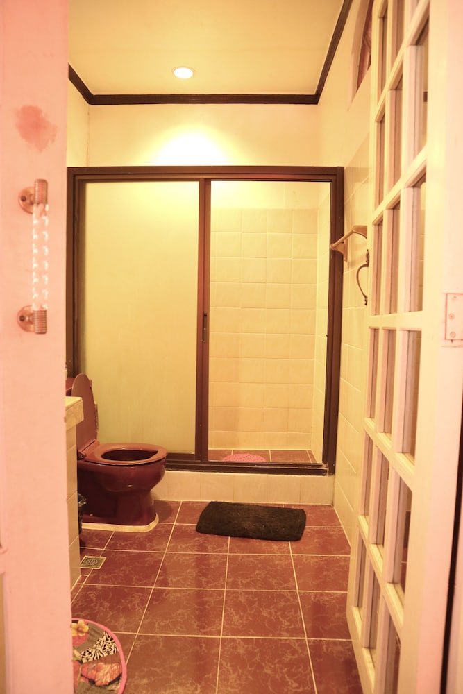 Isla Bonita Beach Resort 35/67