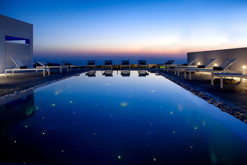May Seven Suites - Adults Only 44/50