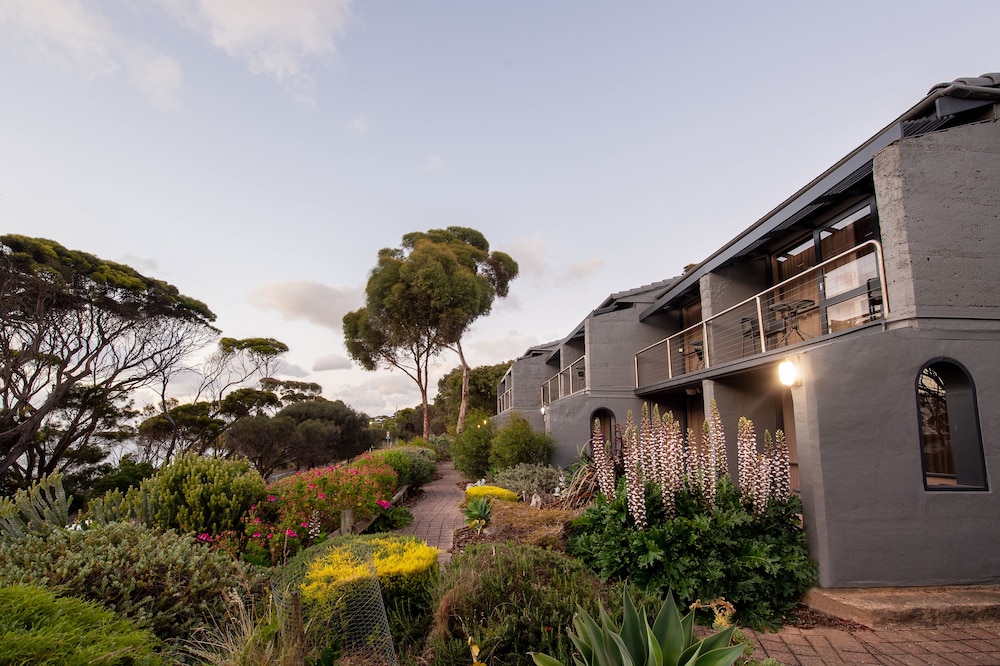 Mercure Kangaroo Island Lodge in AMERICAN RIVER