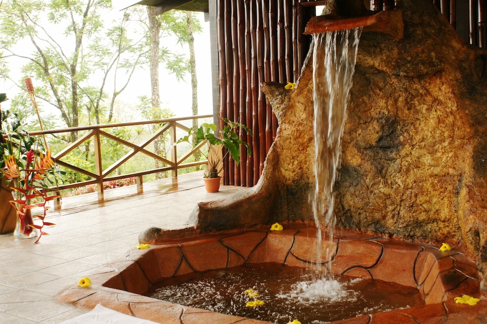 Greenlagoon Arenal Waterfall Villas 62/67