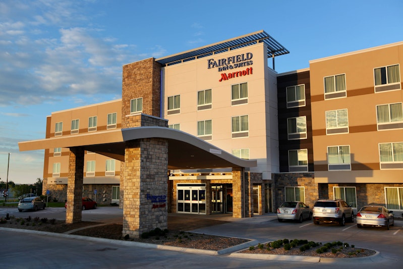 Fairfield Inn Suites Omaha Papillion 16/18