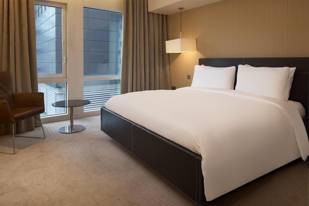 Radisson Blu Hotel, London Canary Wharf East 17/74