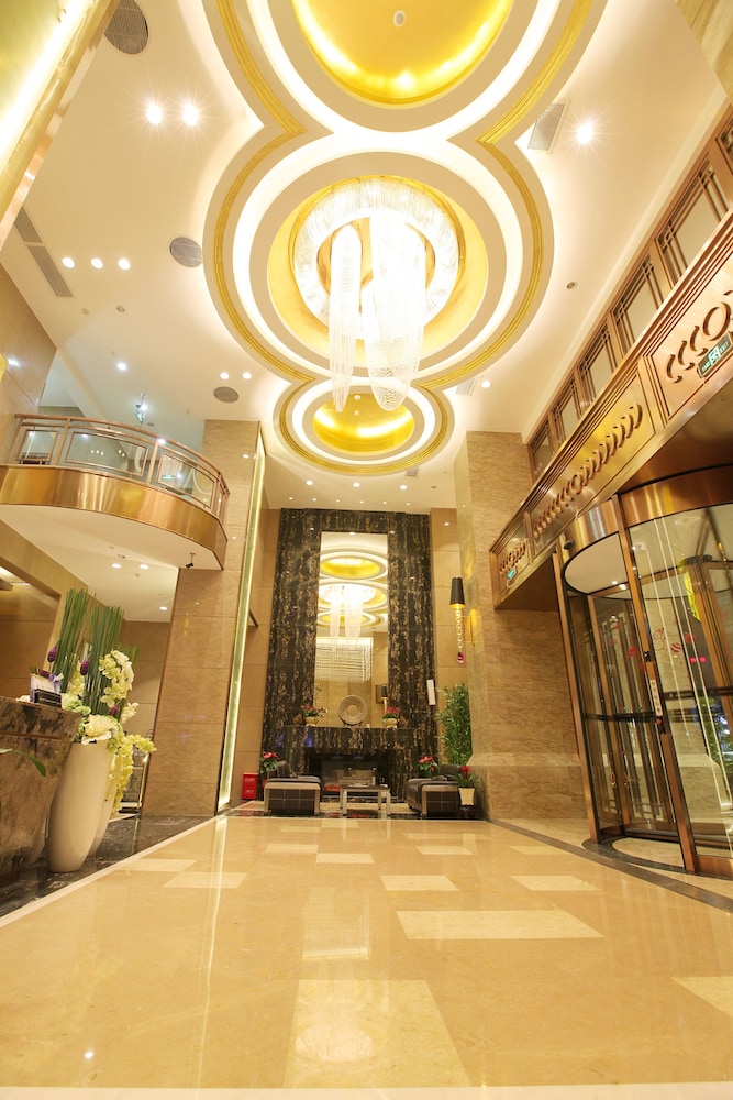 Elite Polink Global Hotel 5/16