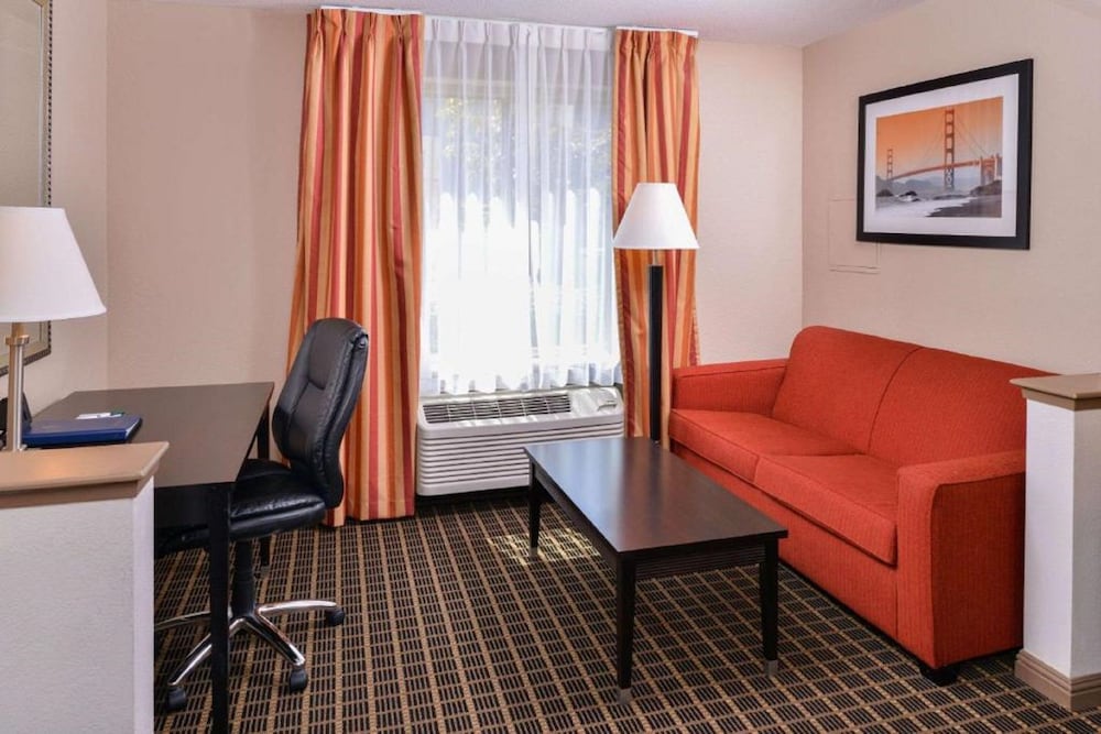 Hotel Nova Sfo By Fairbridge 34/43