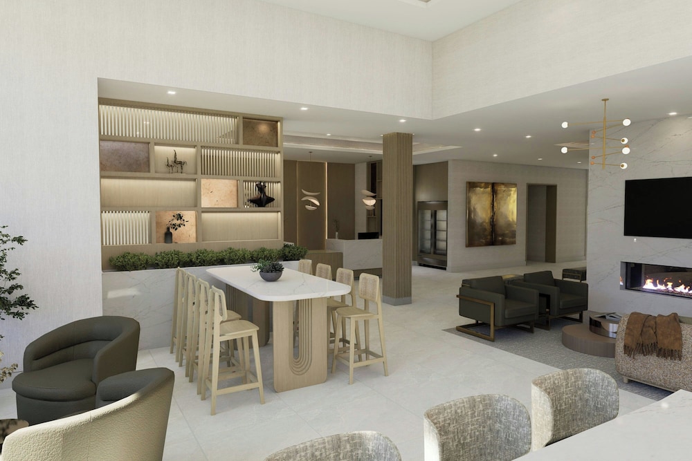 Residence Inn by Marriott Melville 17/43