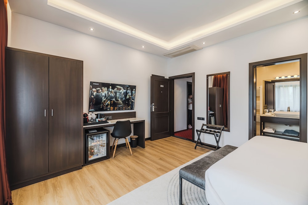 Hotel Republique 24/45