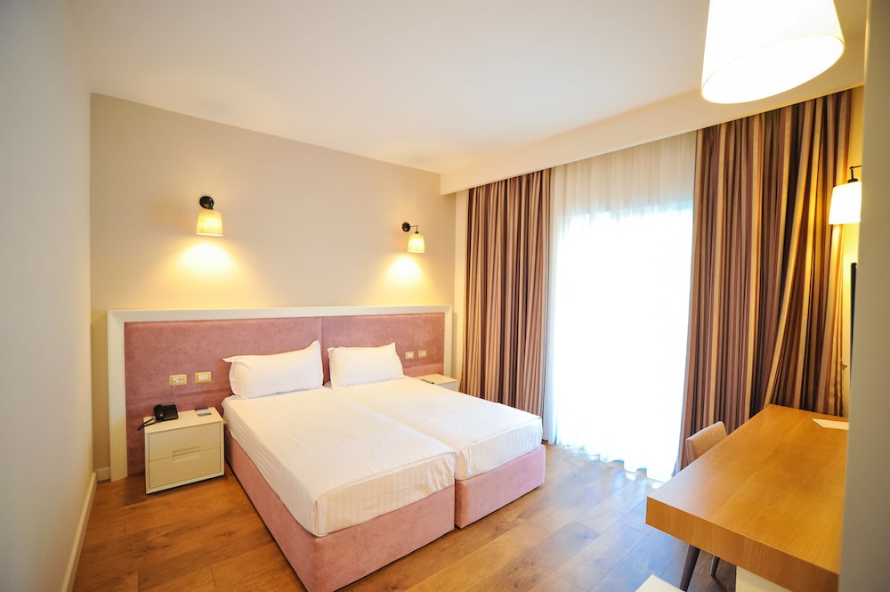 Sandy Beach Resort 17/74
