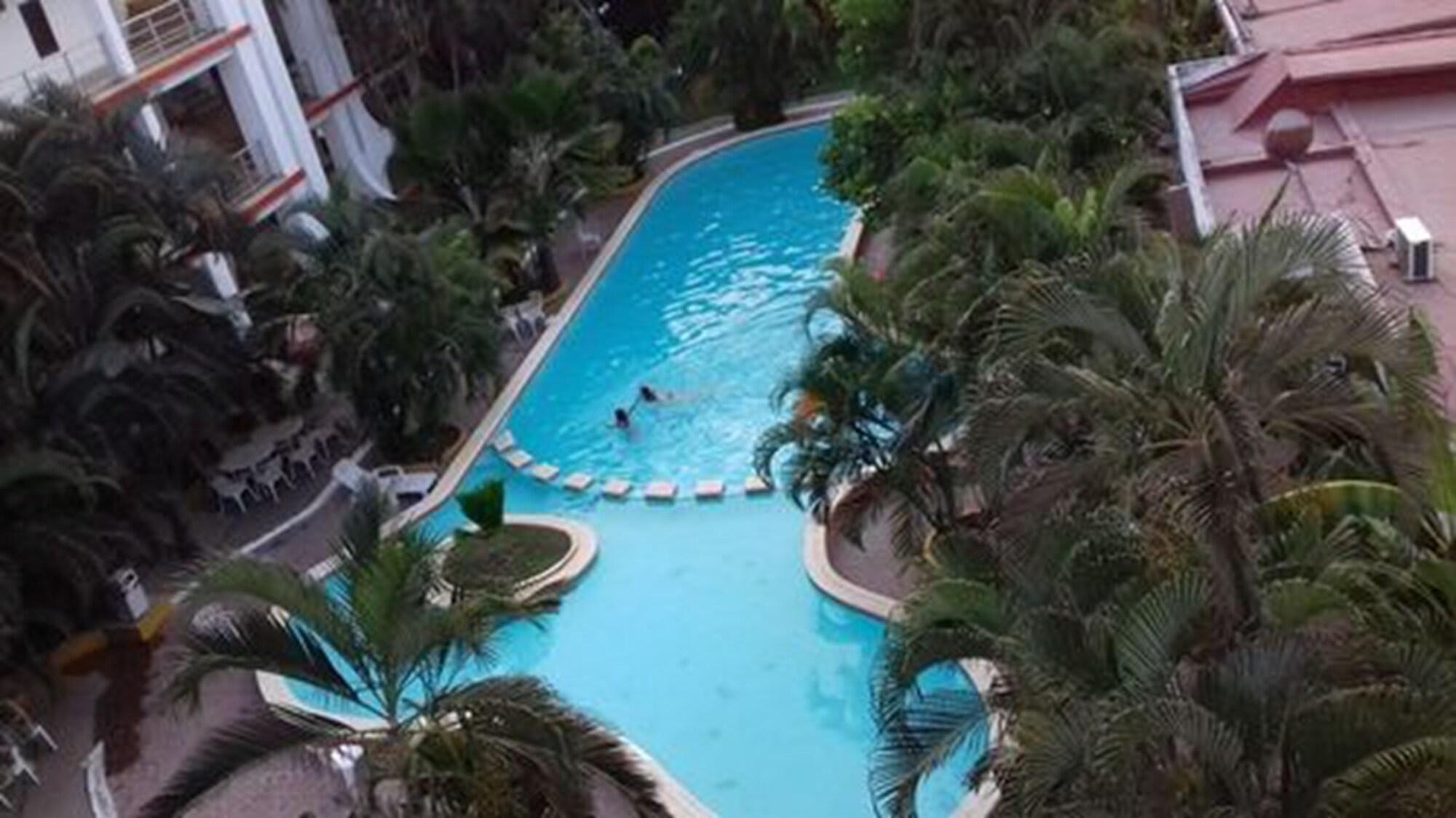 Hotel Playa Azul 30/36