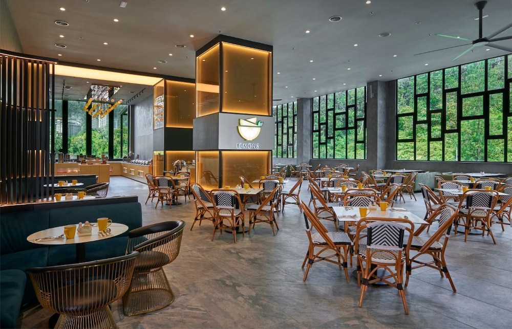 Scapes Hotel 29/49