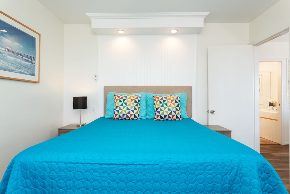 The Sea View Inn At The Beach 10/50