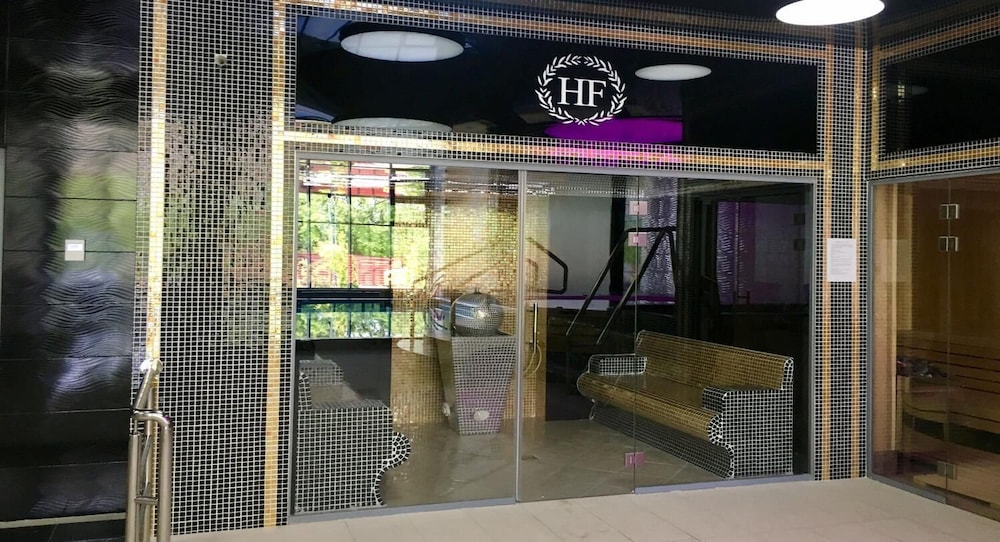 Business Faltom Hotel 47/56
