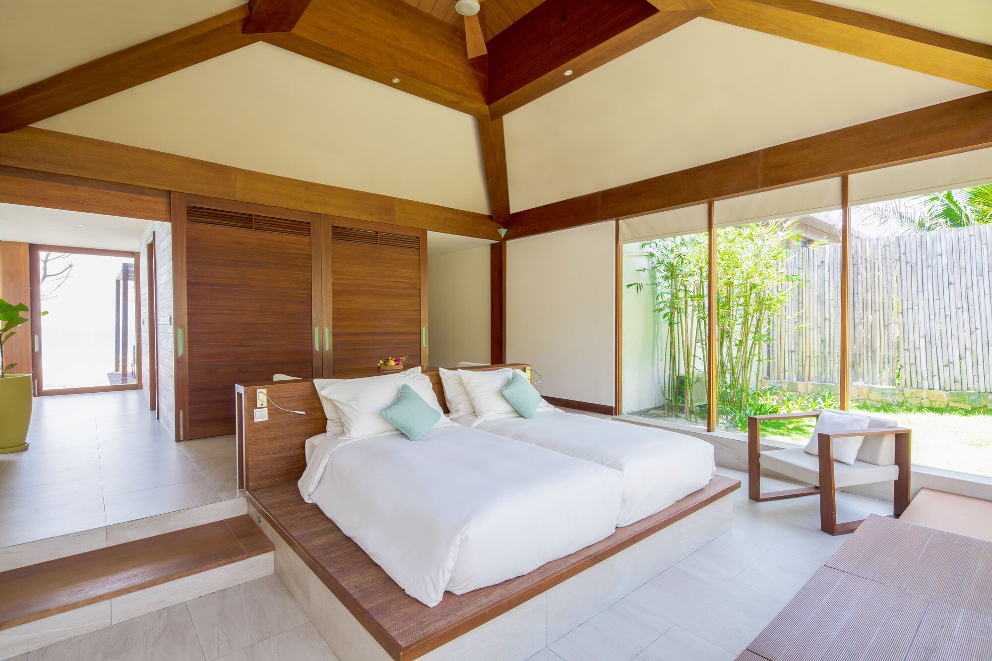 2 BEDROOMS, VILLA, OCEAN VIEW, WITH POOL