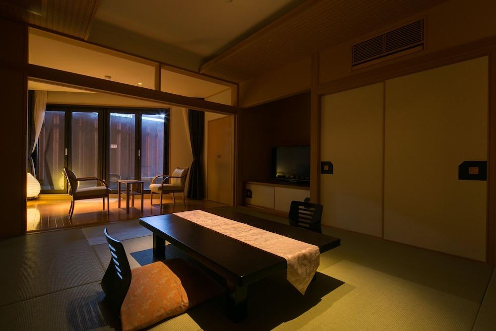 Japanese, Outdoor Bath, Tatami, Terrace