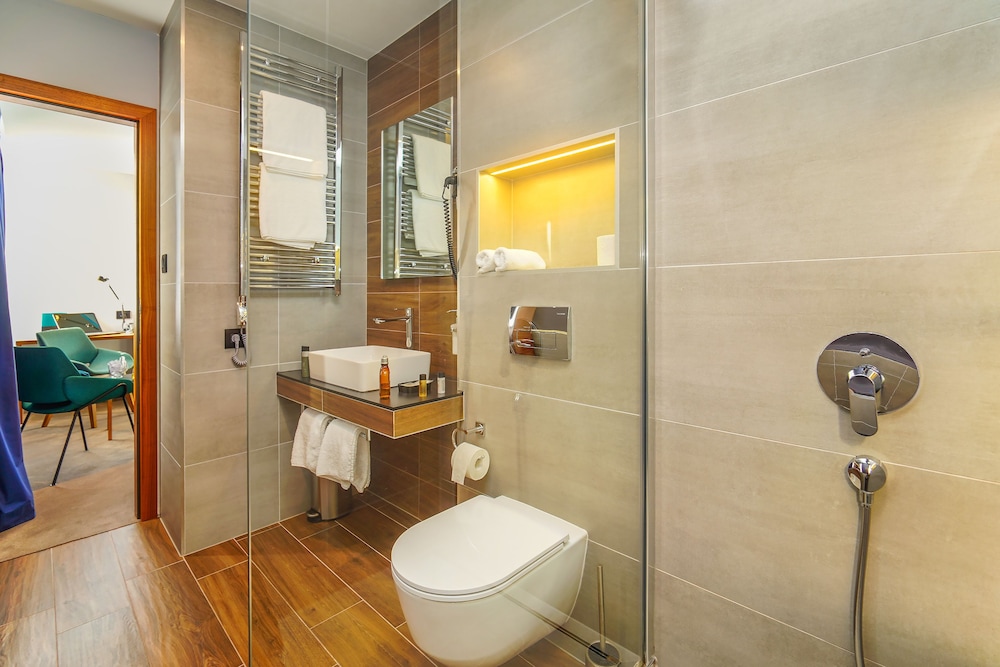 Horizon Luxury Suites 43/50