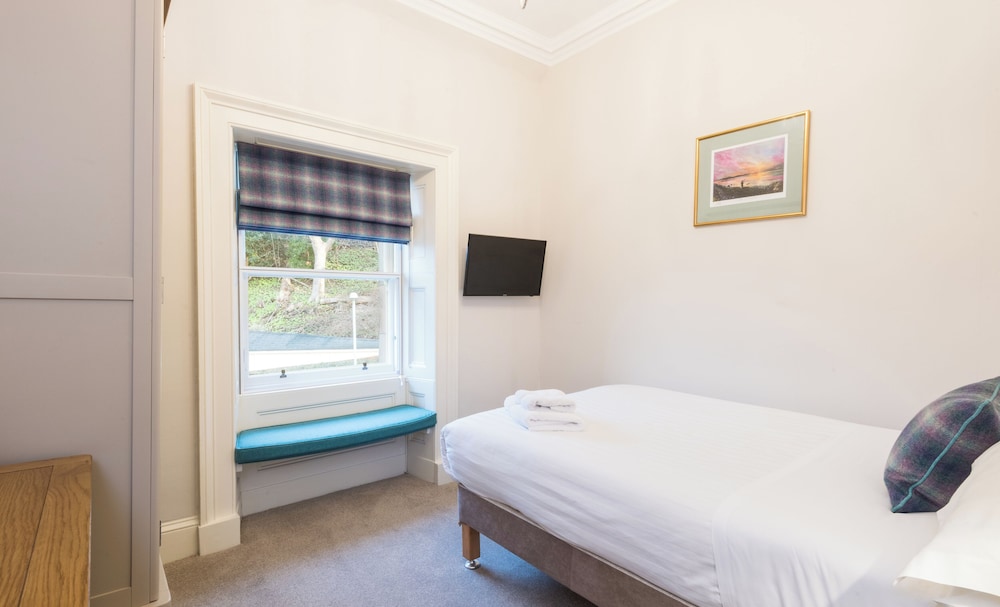 Sunbank House Hotel 12/75
