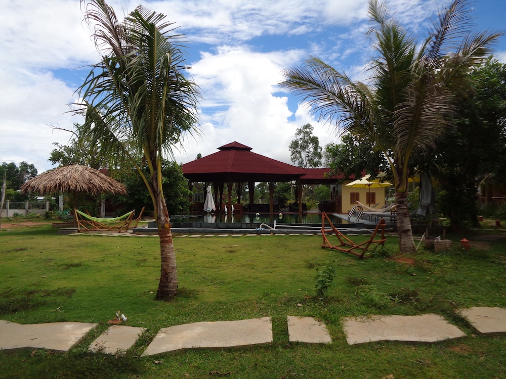 Ninila Fruit Farm Bungalow 25/38