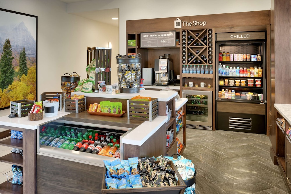 Hilton Garden Inn Lehi 33/62