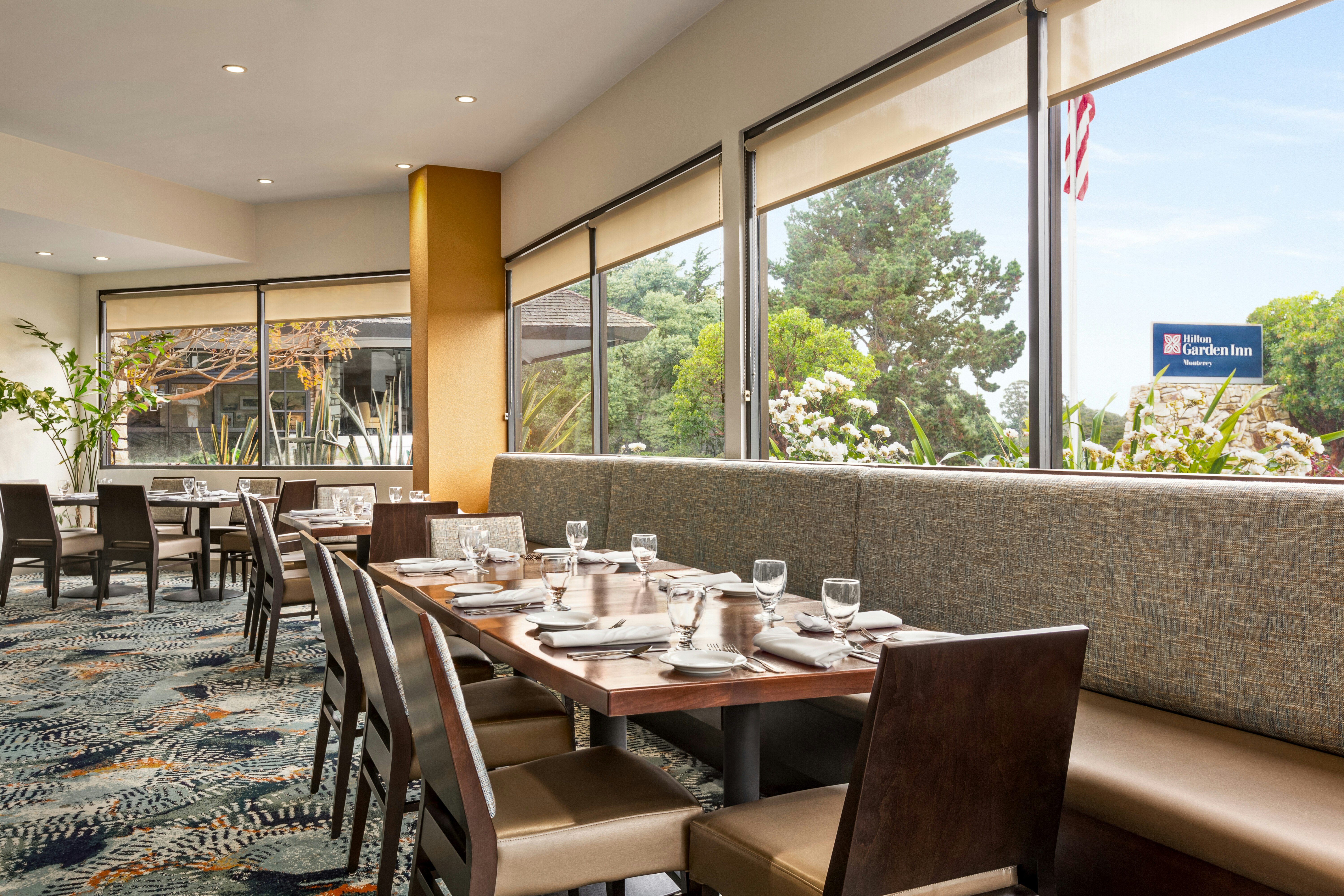 Hilton Garden Inn Monterey 43/58
