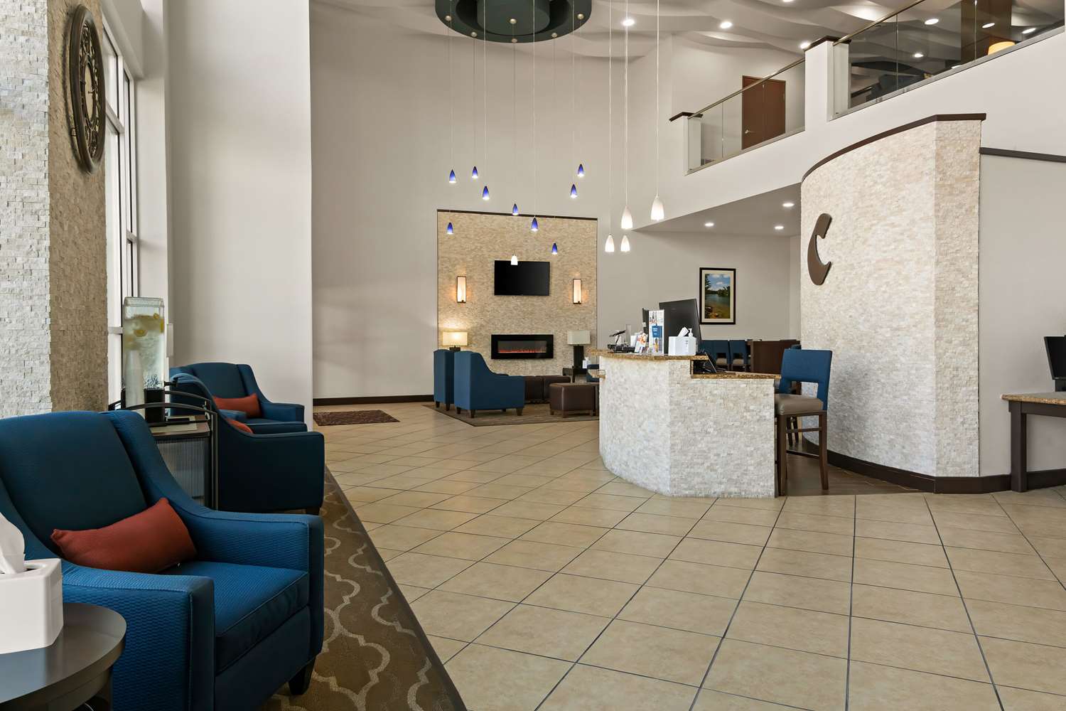 Comfort Suites Granbury 5/12