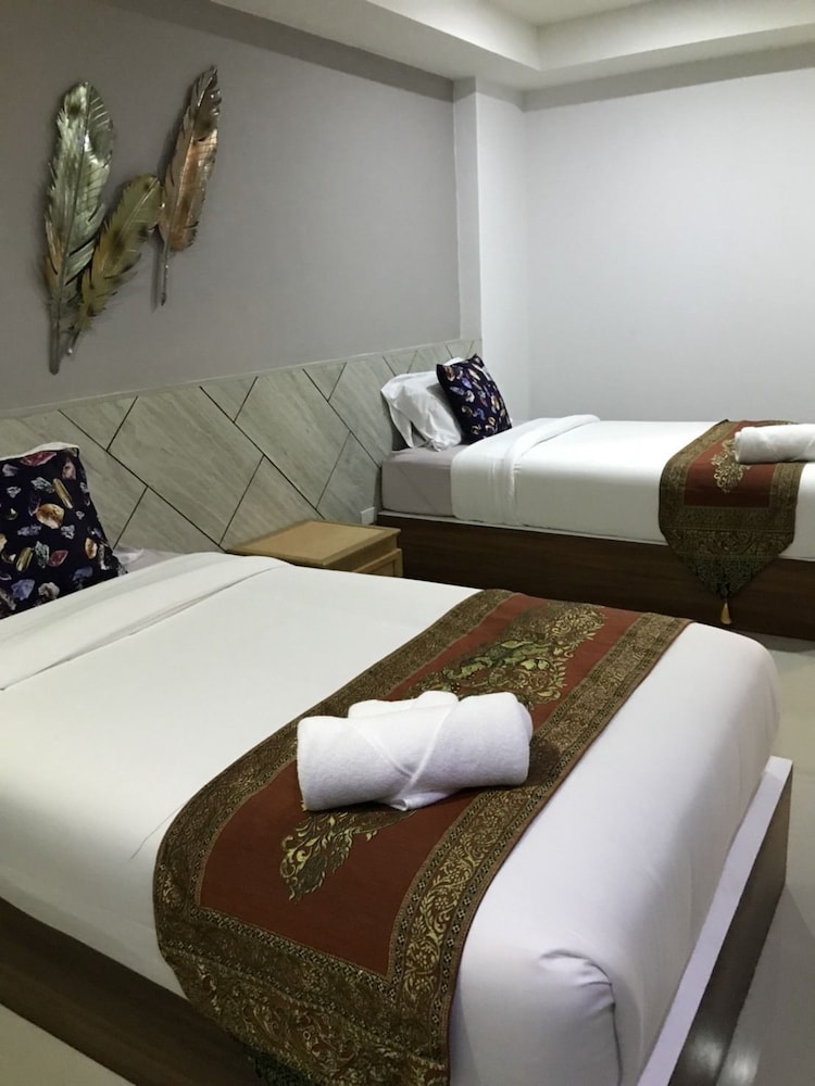 Wish Hotel Ubon 12/21