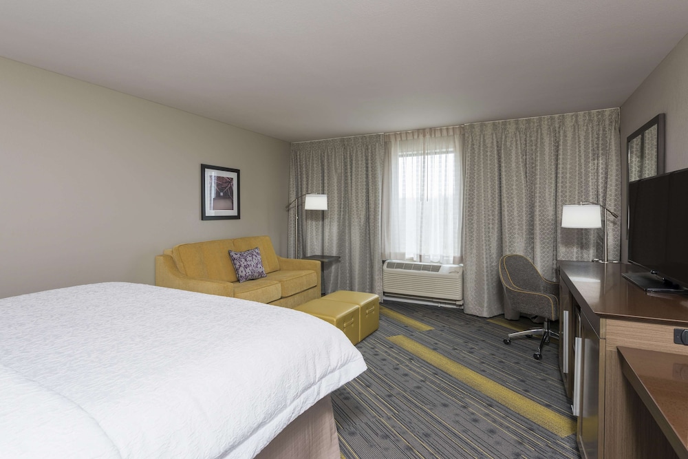 Hampton Inn Suites West Lafayette In 11/39