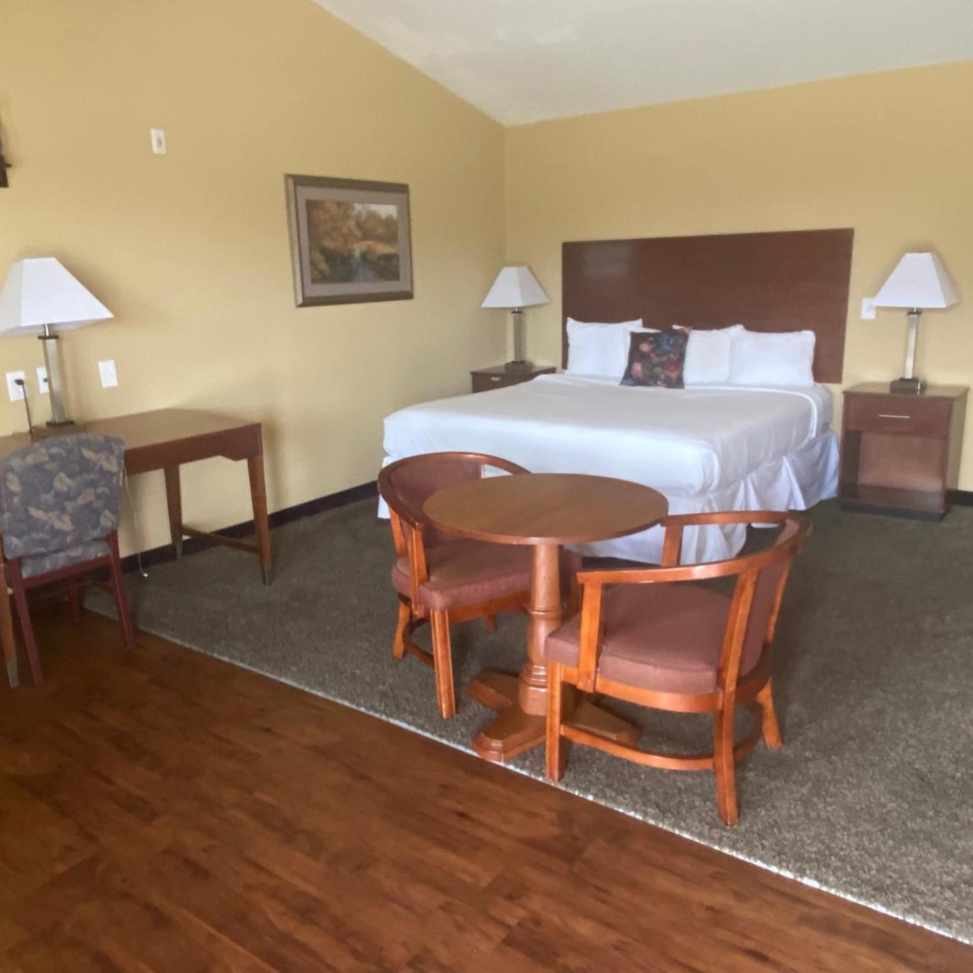 Southern Inns And Suites 9/37