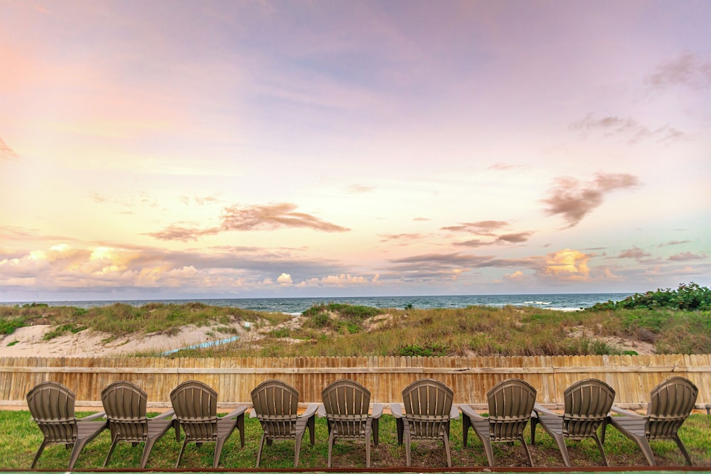 Emerald Seas Deerfield Beach Club 20/39
