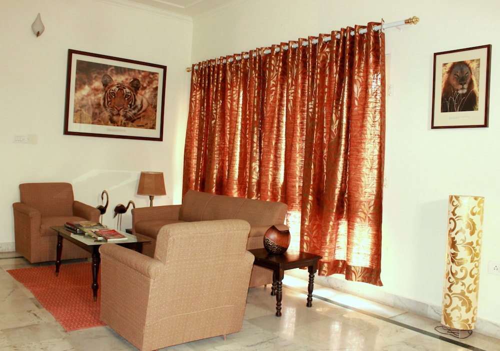 OYO Rooms Civil Lines Homestay 32/48