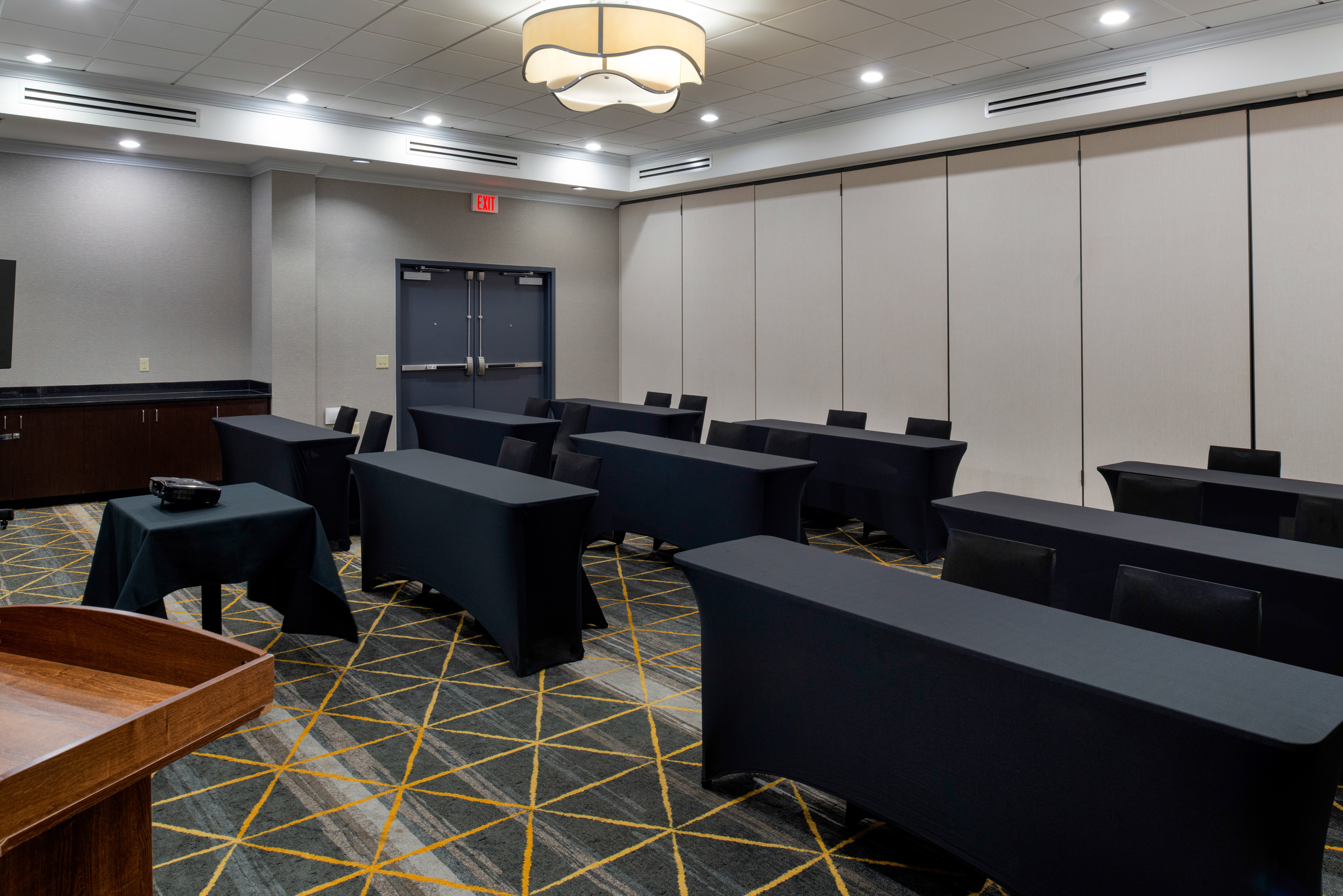 Holiday Inn Rock Hill 64/72
