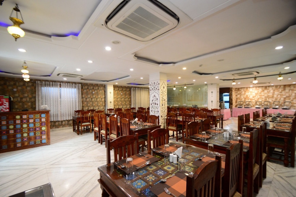 restaurant-cafeteria