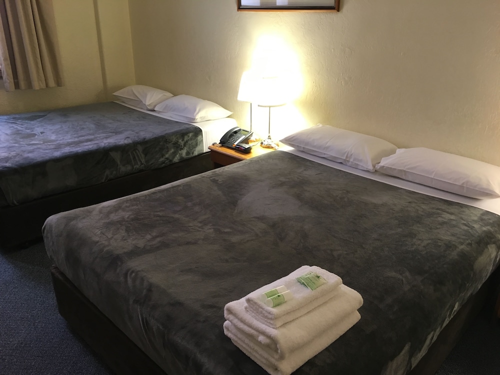 Criterion Hotel 37/57