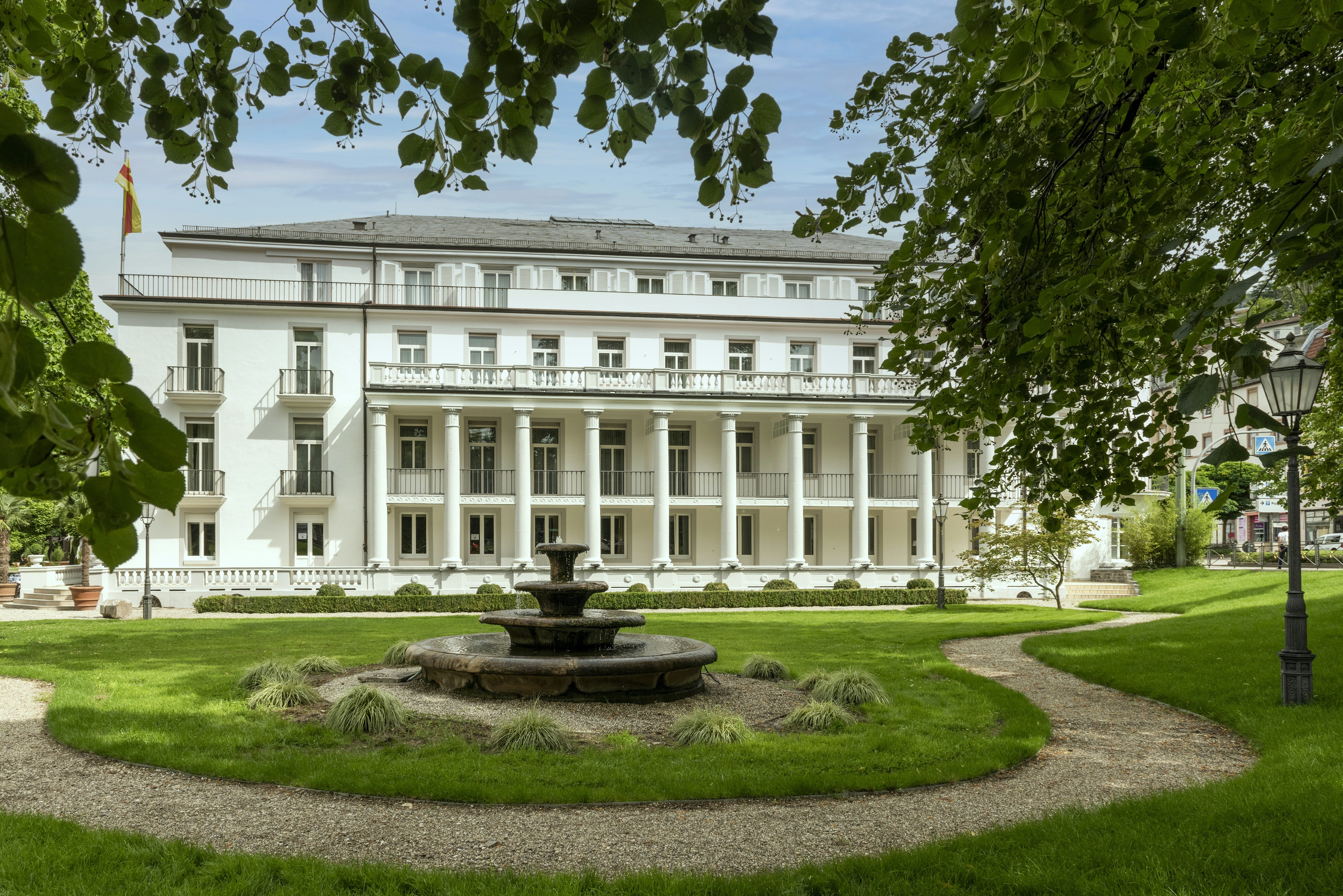 Radisson Blu Badischer Hof Hotel 6/50